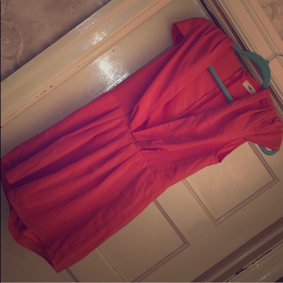 Peach romper, never worn - Picture 2 of 3